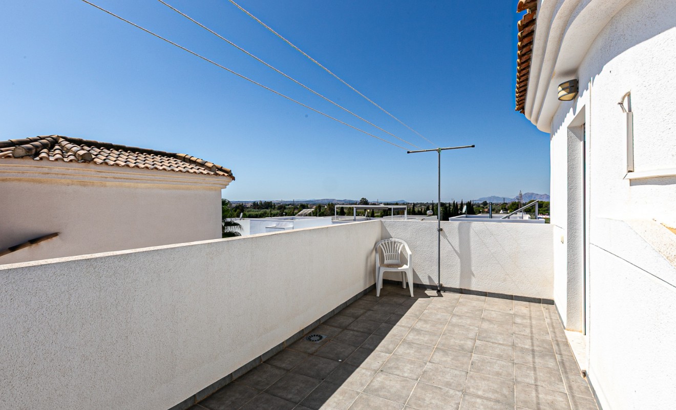 Sale - Villa - La Marina