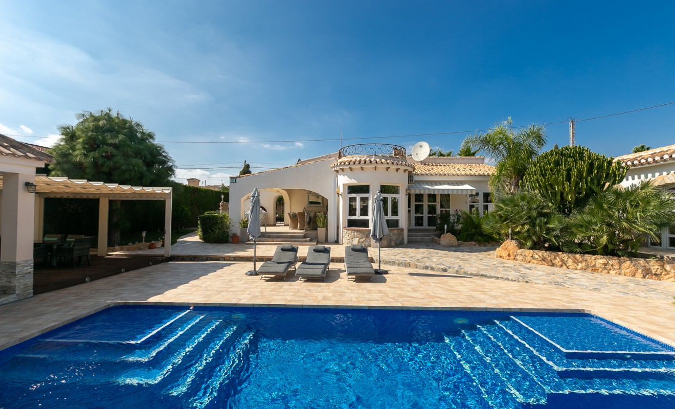 Wederverkoop - Villa - Campoamor - Lomas de Don Juan