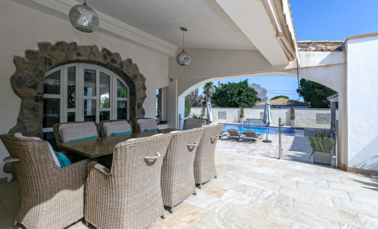 Wederverkoop - Villa - Campoamor - Lomas de Don Juan
