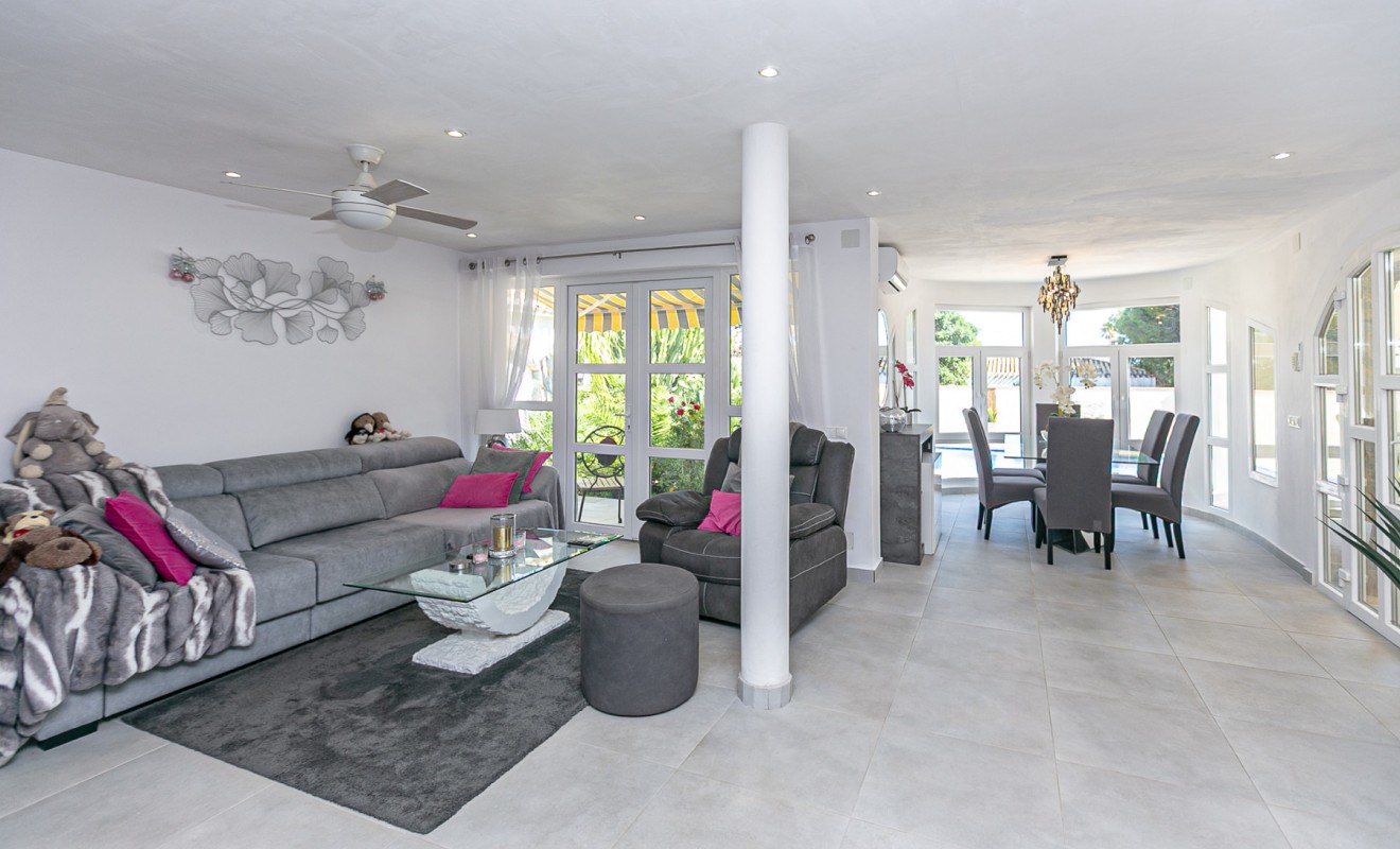 Wederverkoop - Villa - Campoamor - Lomas de Don Juan