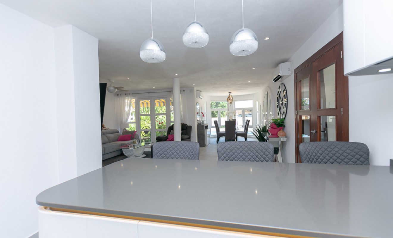 Wederverkoop - Villa - Campoamor - Lomas de Don Juan