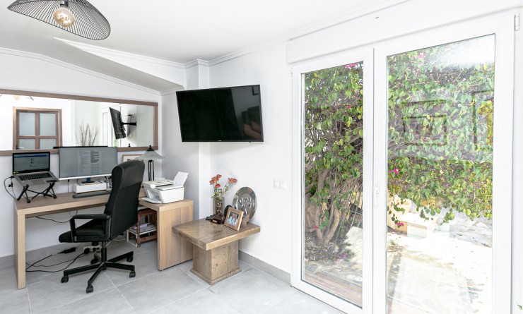 Wederverkoop - Villa - Campoamor - Lomas de Don Juan