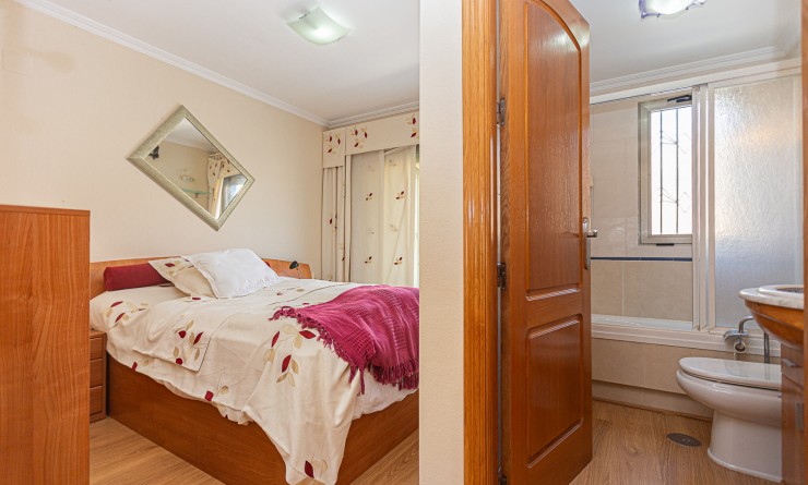 Wederverkoop - Penthouse - Torrevieja - Beach