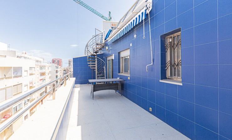 Wederverkoop - Penthouse - Torrevieja - Beach
