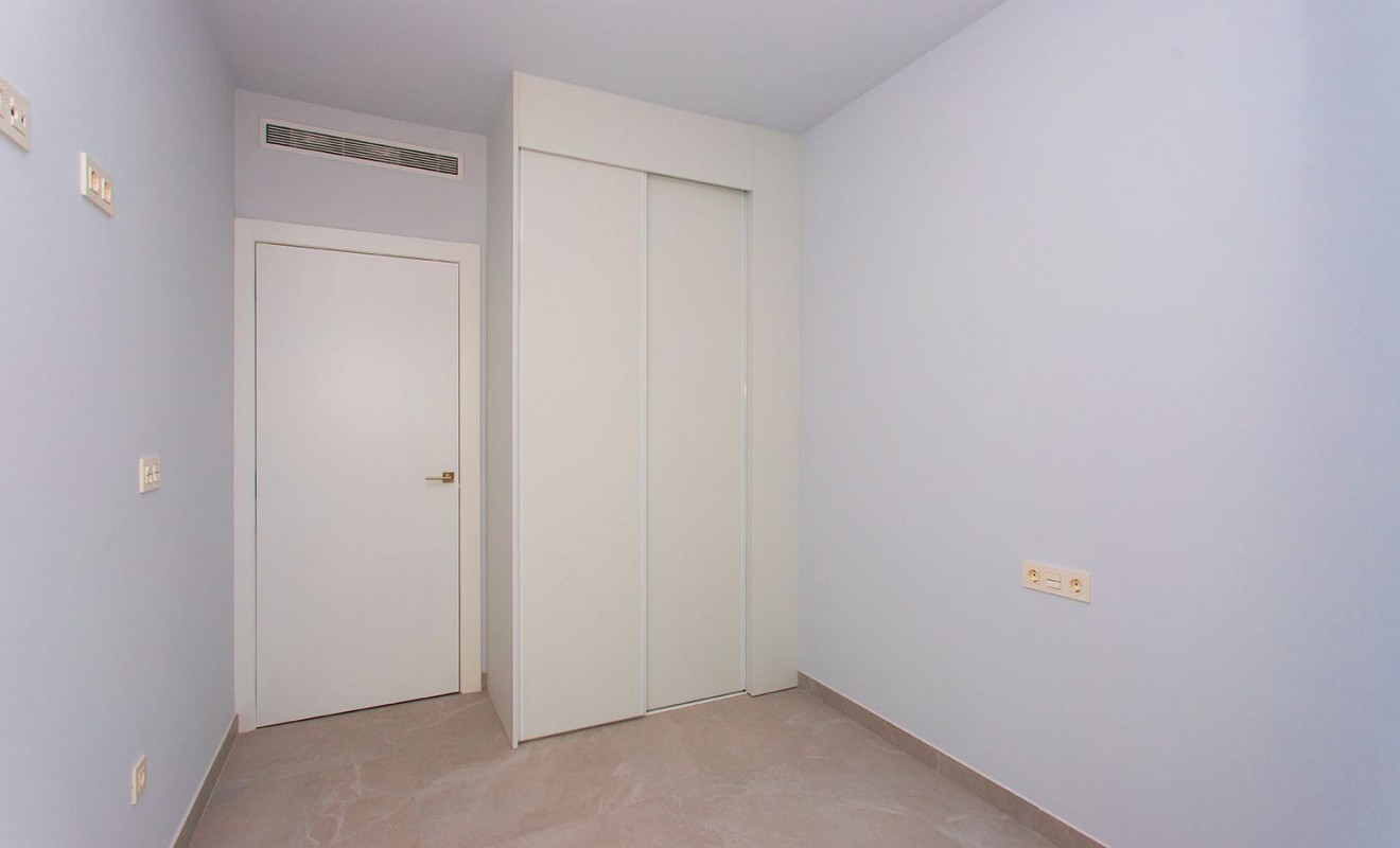 Wederverkoop - Appartement - Torrevieja - Beach