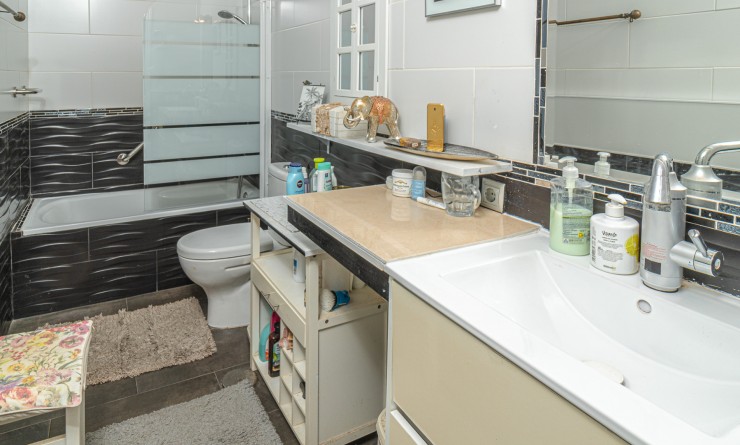 Wederverkoop - Semi Detached Villa - Villamartin - Fortuna