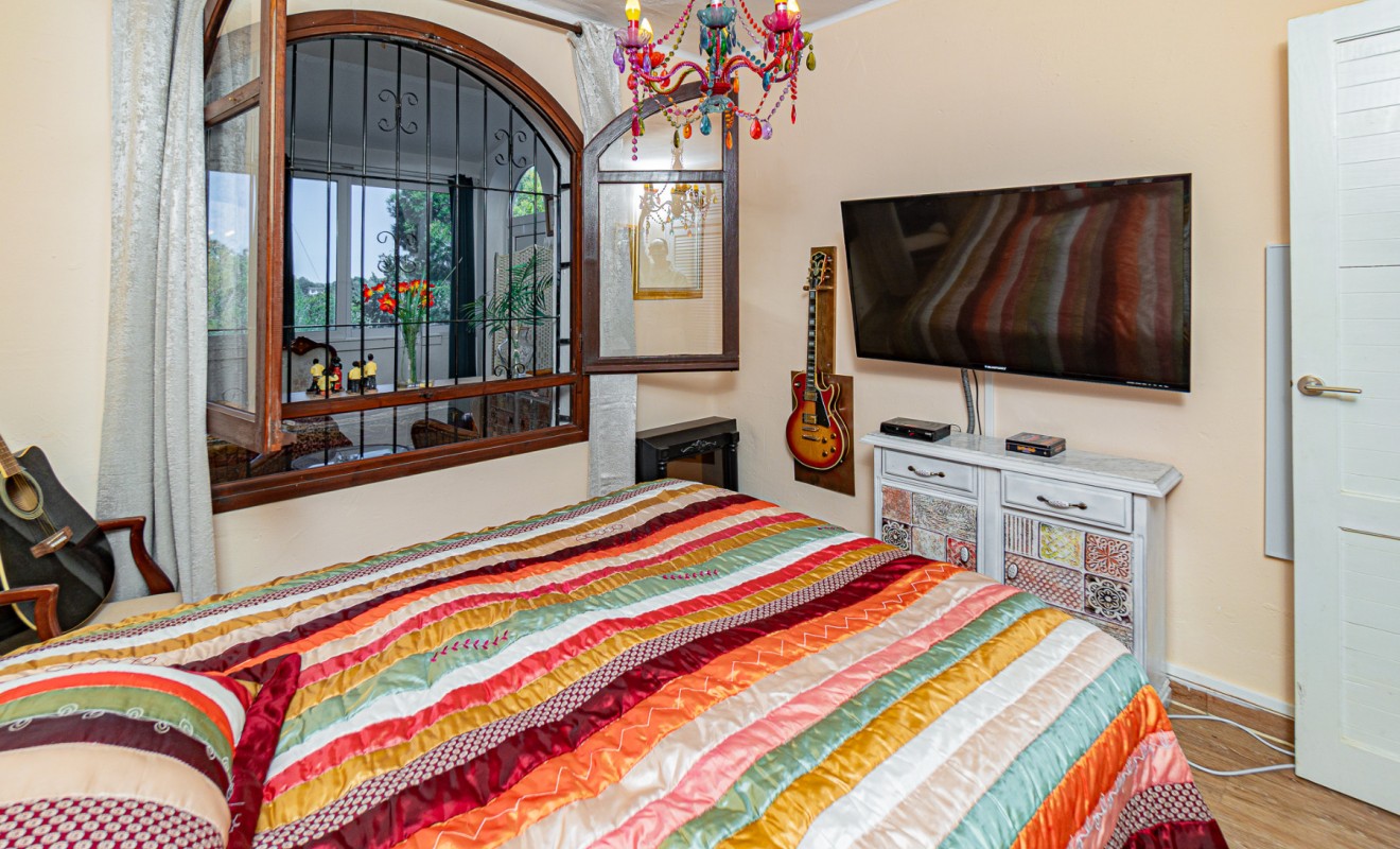 Wederverkoop - Semi Detached Villa - Villamartin - Fortuna