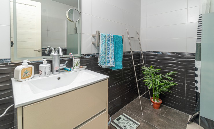 Wederverkoop - Semi Detached Villa - Villamartin - Fortuna