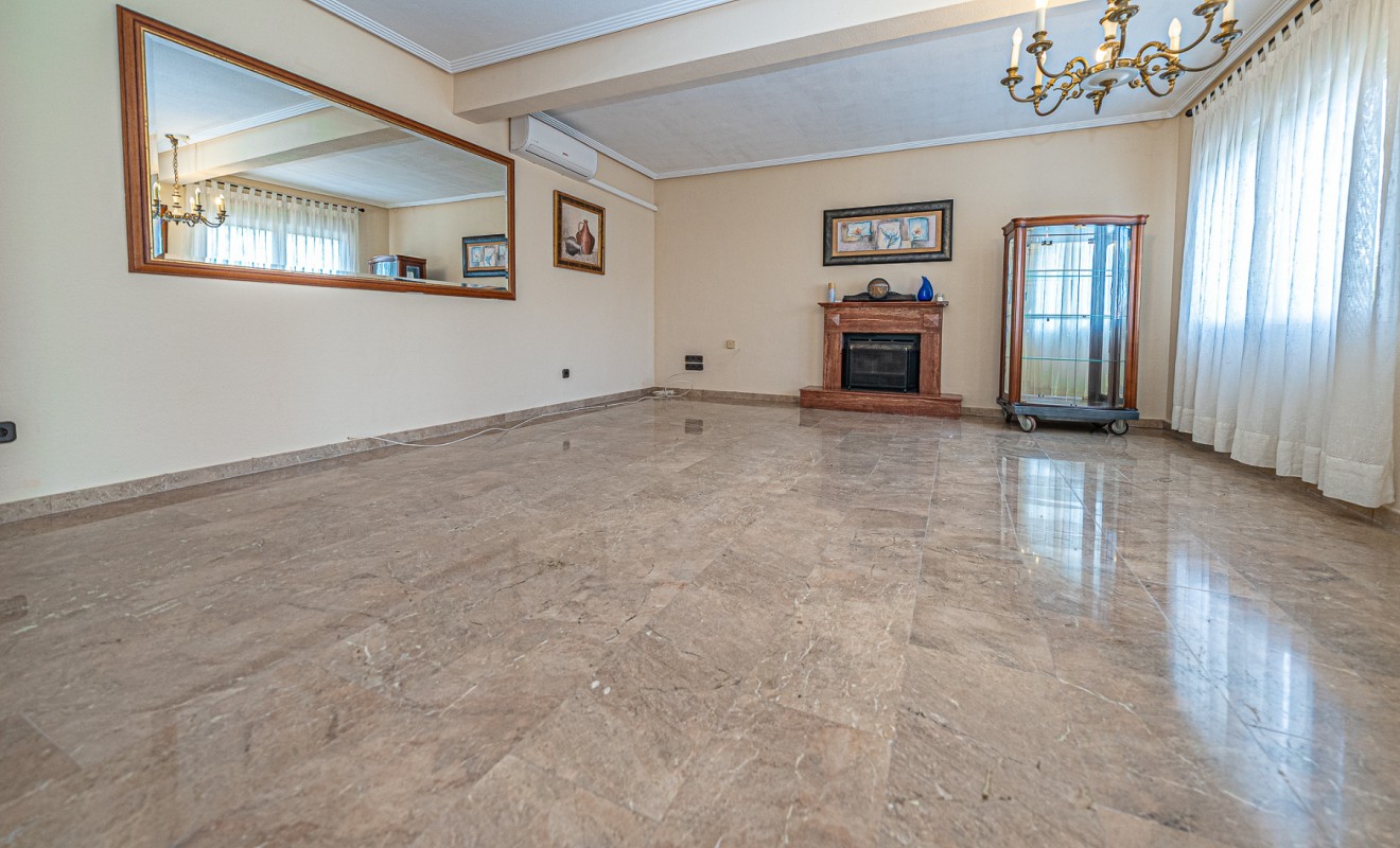 Revente - Semi Detached Villa - Torrevieja - El Chaparral