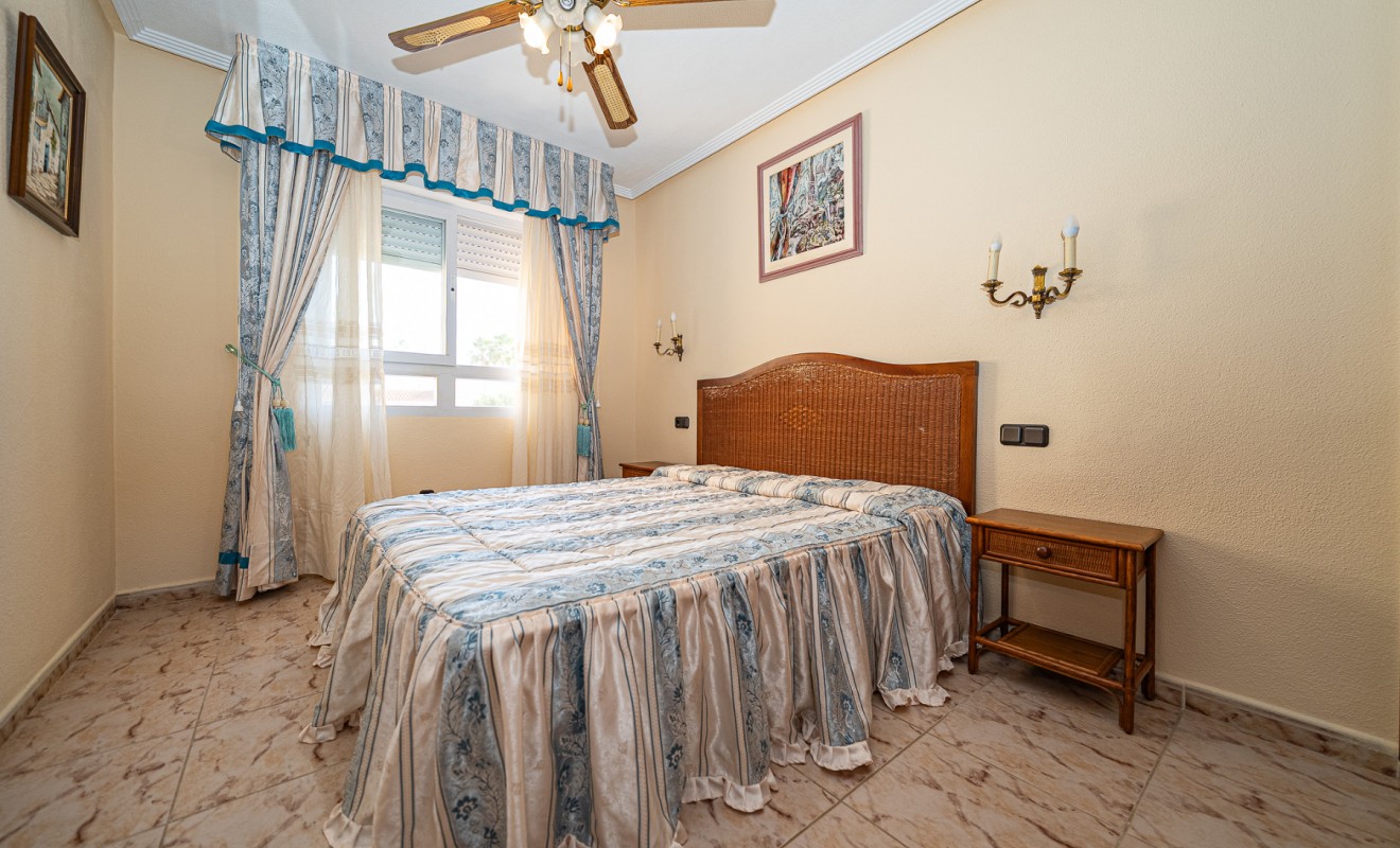 Revente - Semi Detached Villa - Torrevieja - El Chaparral