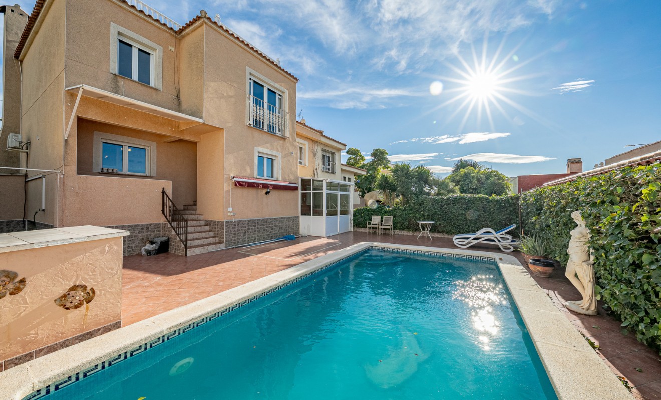Revente - Semi Detached Villa - Torrevieja - El Chaparral