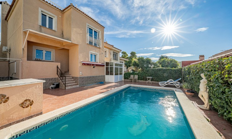 Revente - Semi Detached Villa - Torrevieja - El Chaparral