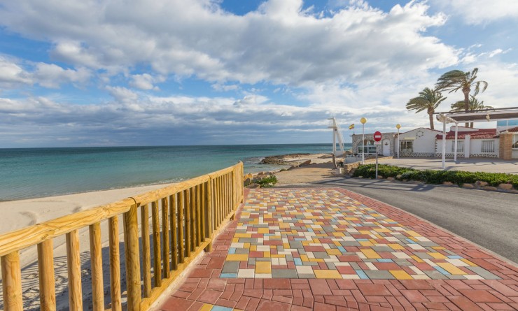 Revente - Quad House - Cabo Roig - La Regia