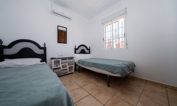 Wederverkoop - Villa - Playa Flamenca - Sportcentre