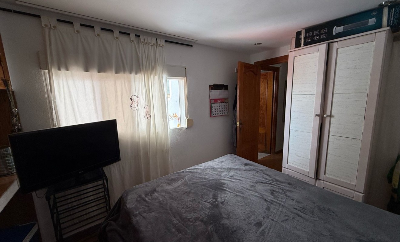 Revente - Study - Moraira - center