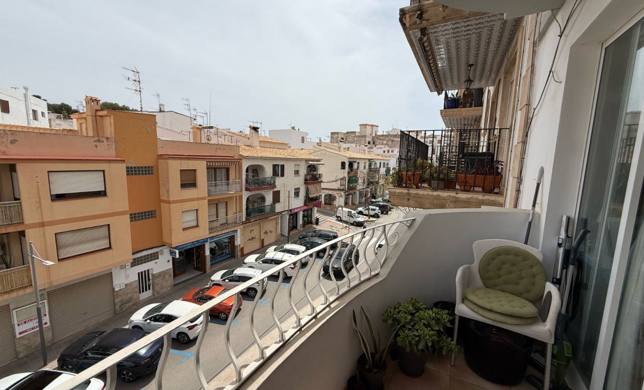 Revente - Study - Moraira - center