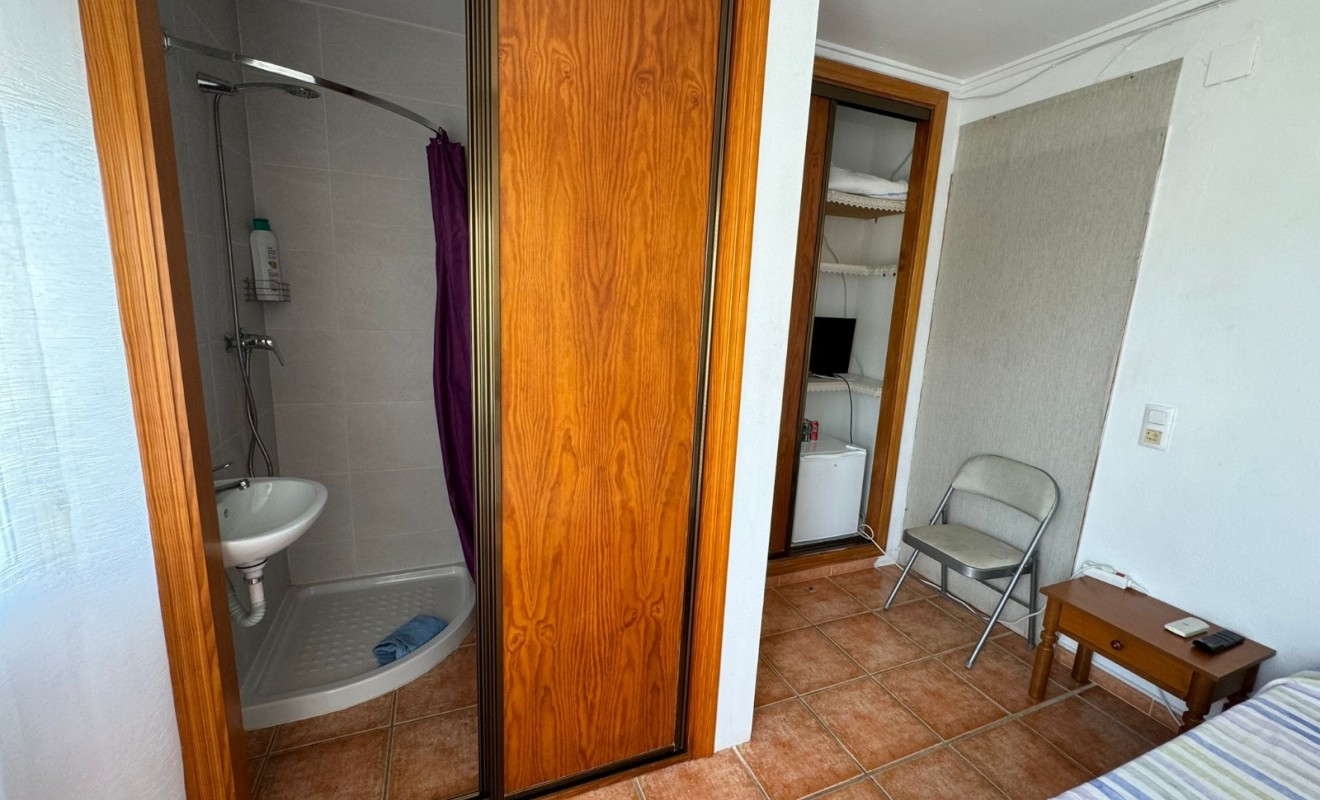 Revente - Hostel - Gandía - Playa de Gandía