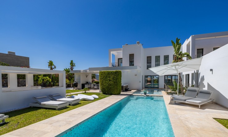 Wederverkoop - Villa - Jávea - Cansalades