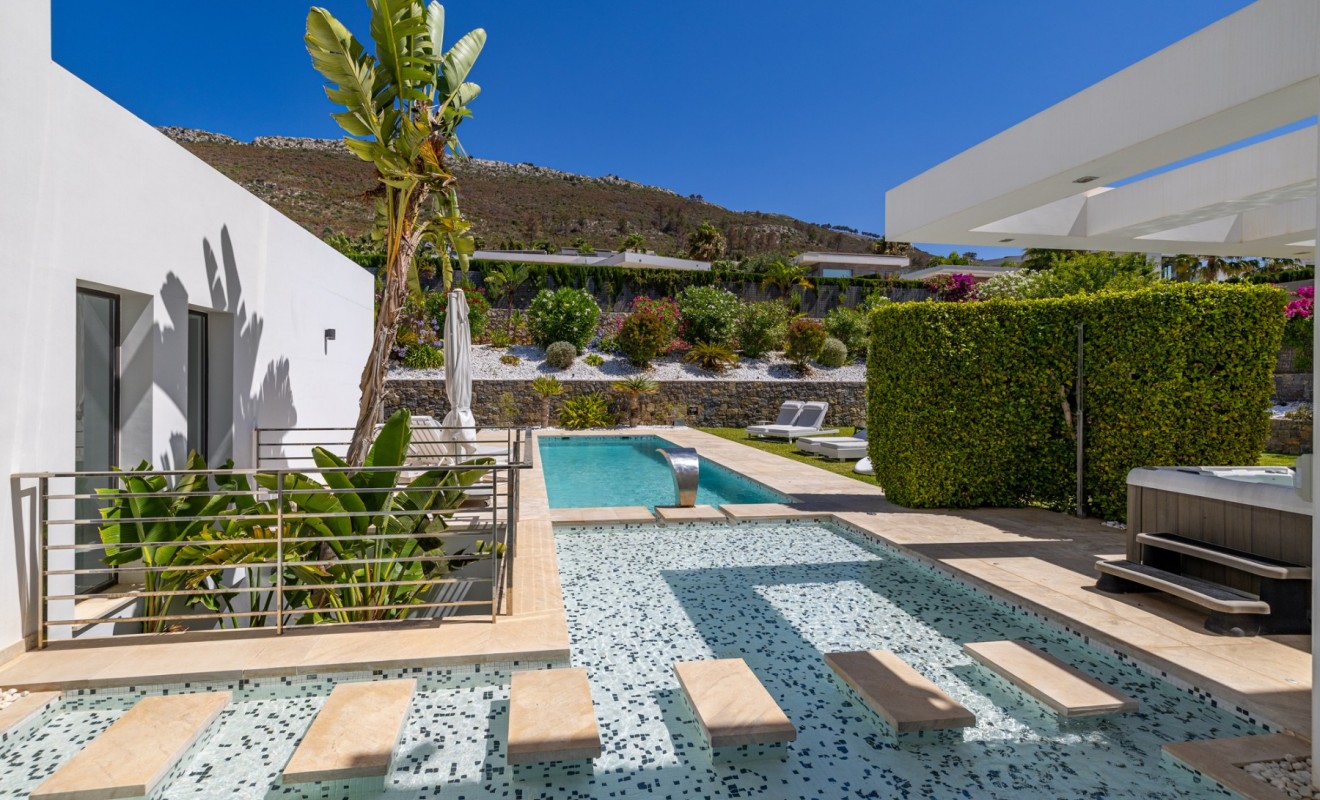 Wederverkoop - Villa - Jávea - Cansalades