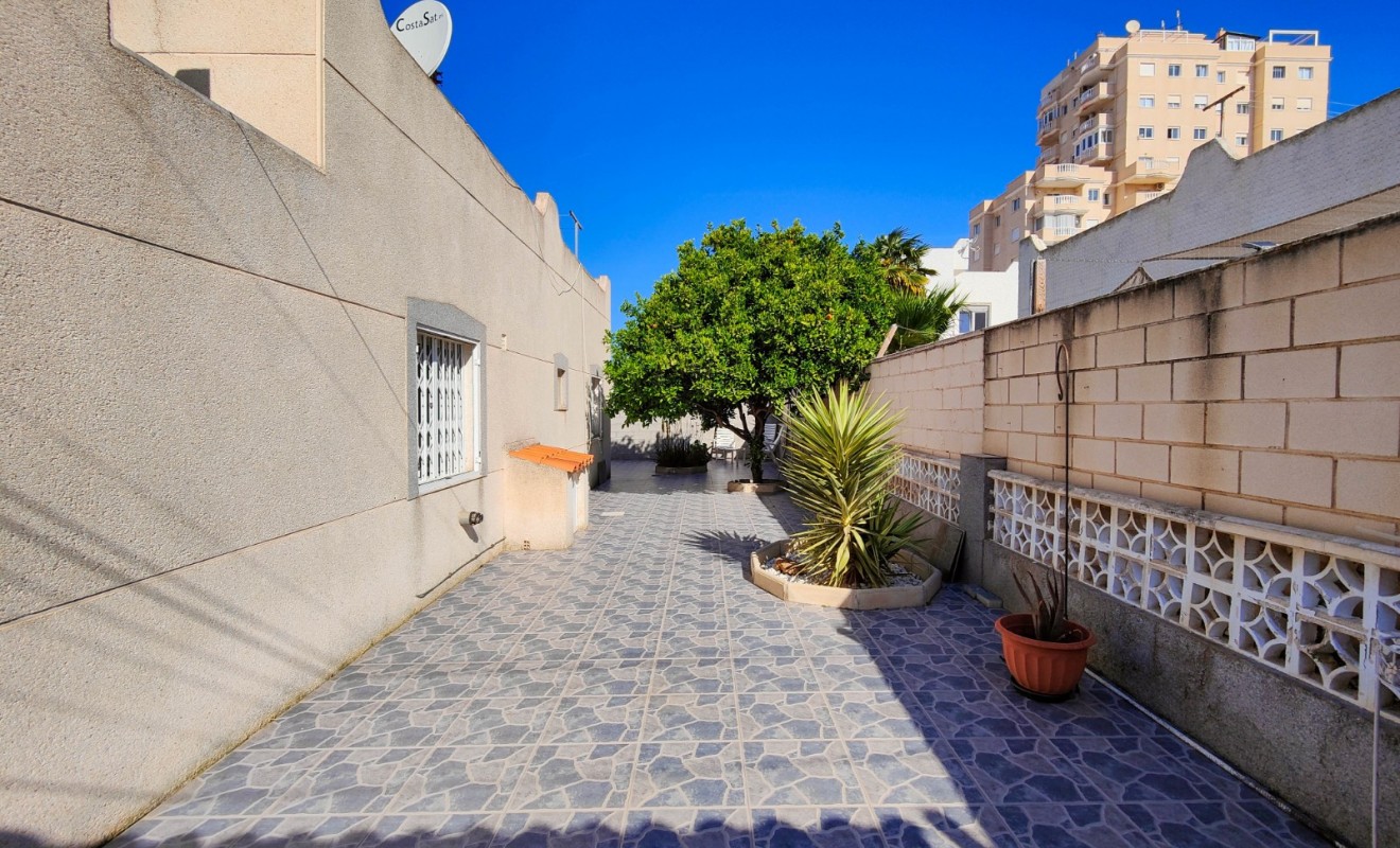 Wederverkoop - Herenhuis - Torrevieja - Nueva Torrevieja