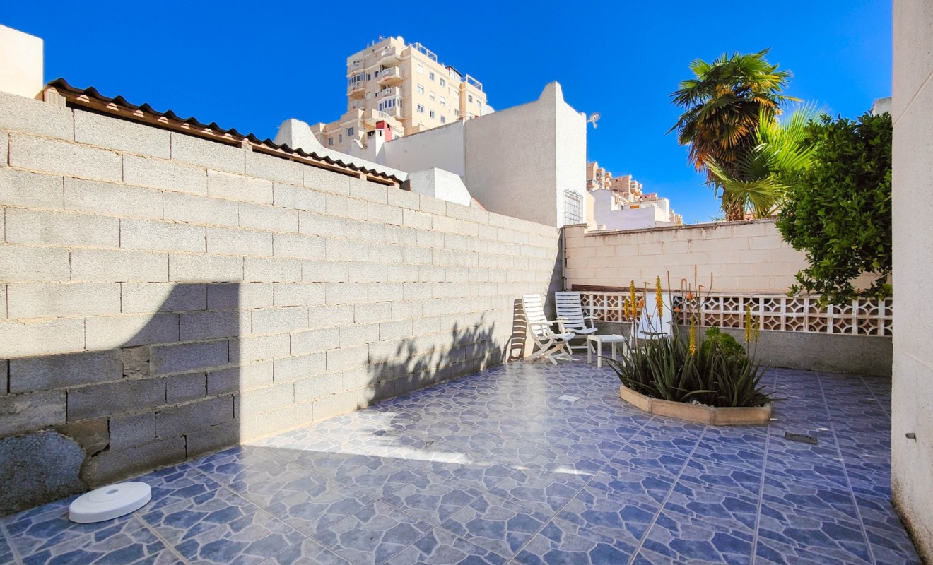 Wederverkoop - Herenhuis - Torrevieja - Nueva Torrevieja