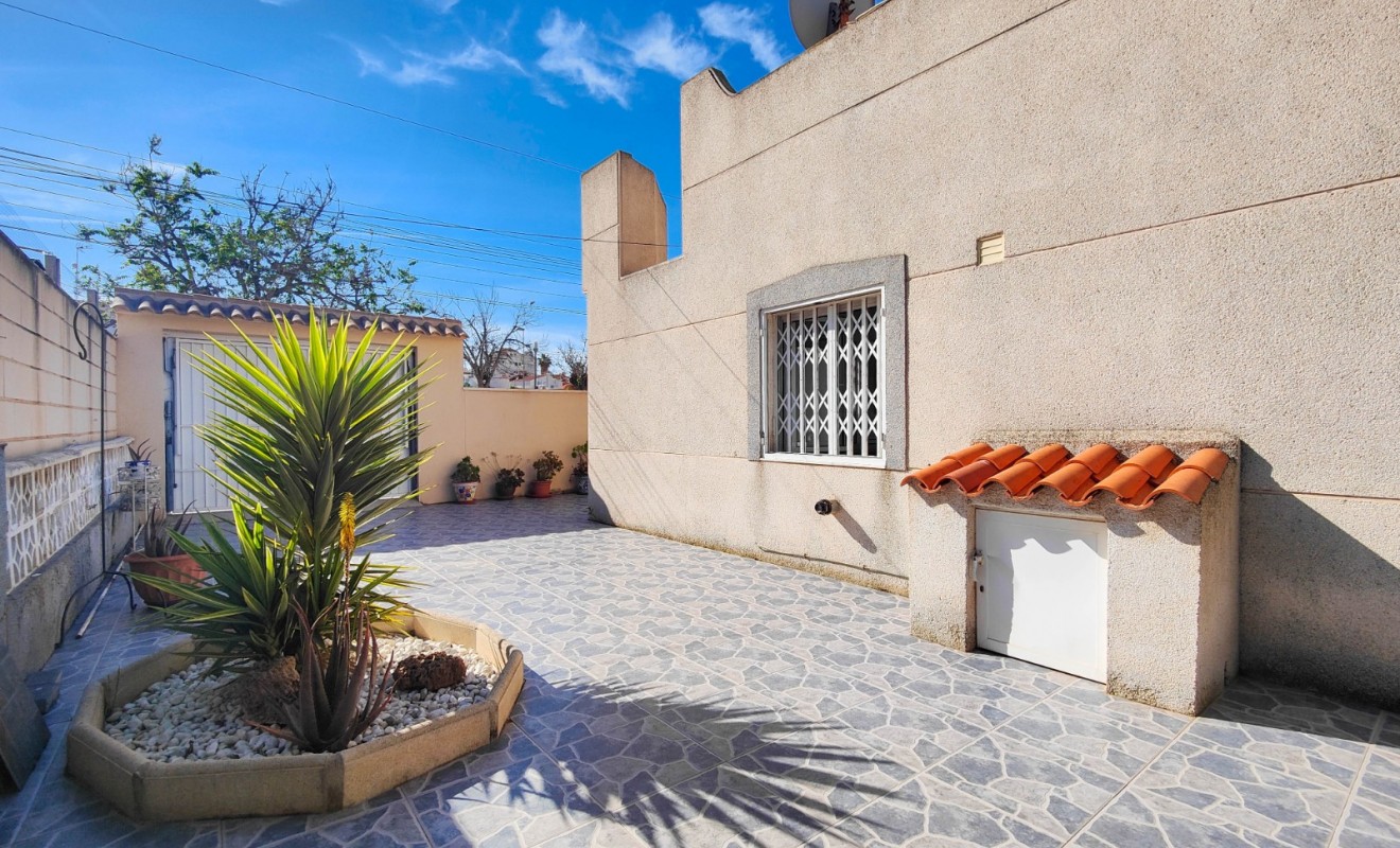 Wederverkoop - Herenhuis - Torrevieja - Nueva Torrevieja