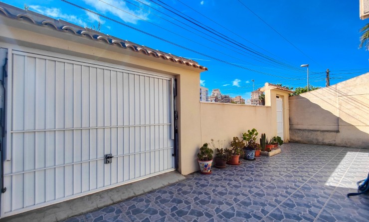 Wederverkoop - Herenhuis - Torrevieja - Nueva Torrevieja