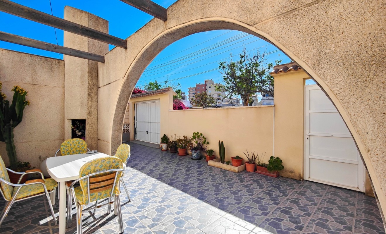 Wederverkoop - Herenhuis - Torrevieja - Nueva Torrevieja