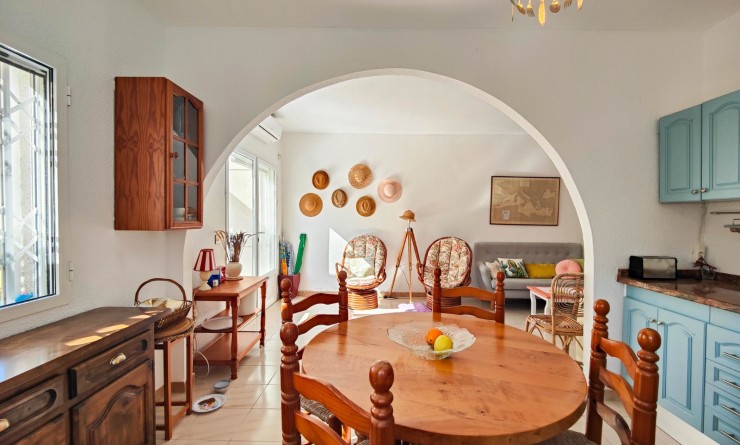 Wederverkoop - Herenhuis - Torrevieja - Nueva Torrevieja