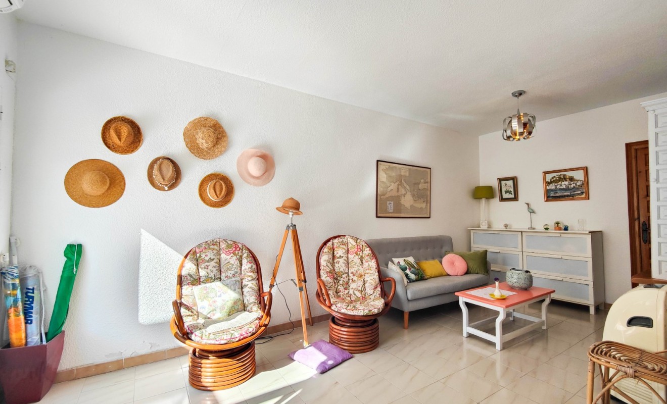 Wederverkoop - Herenhuis - Torrevieja - Nueva Torrevieja