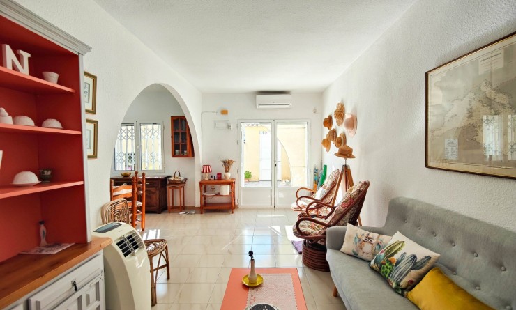 Wederverkoop - Herenhuis - Torrevieja - Nueva Torrevieja