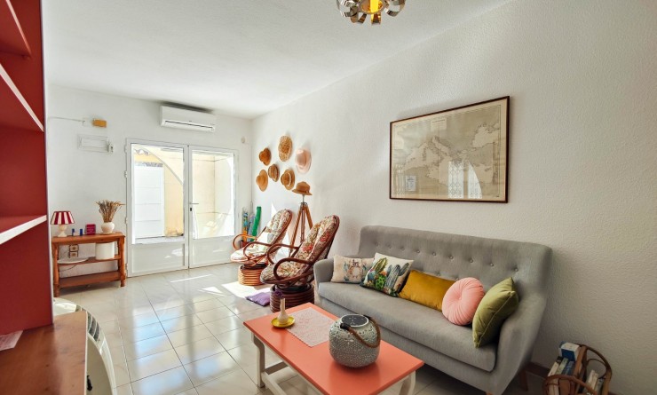 Wederverkoop - Herenhuis - Torrevieja - Nueva Torrevieja