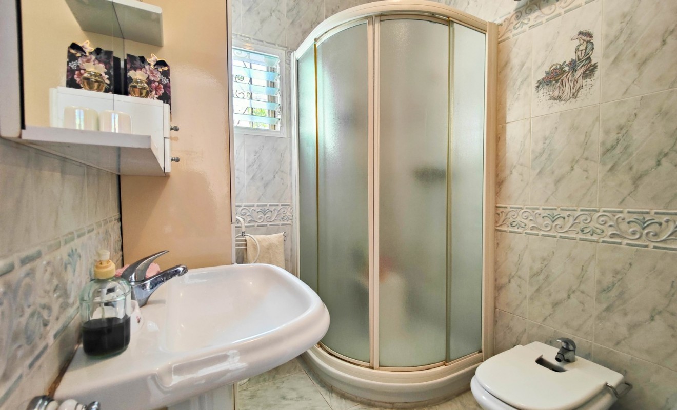 Wederverkoop - Herenhuis - Torrevieja - Nueva Torrevieja