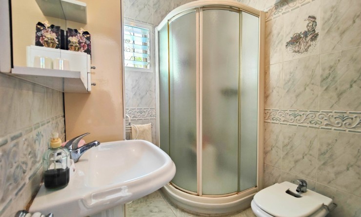 Wederverkoop - Herenhuis - Torrevieja - Nueva Torrevieja