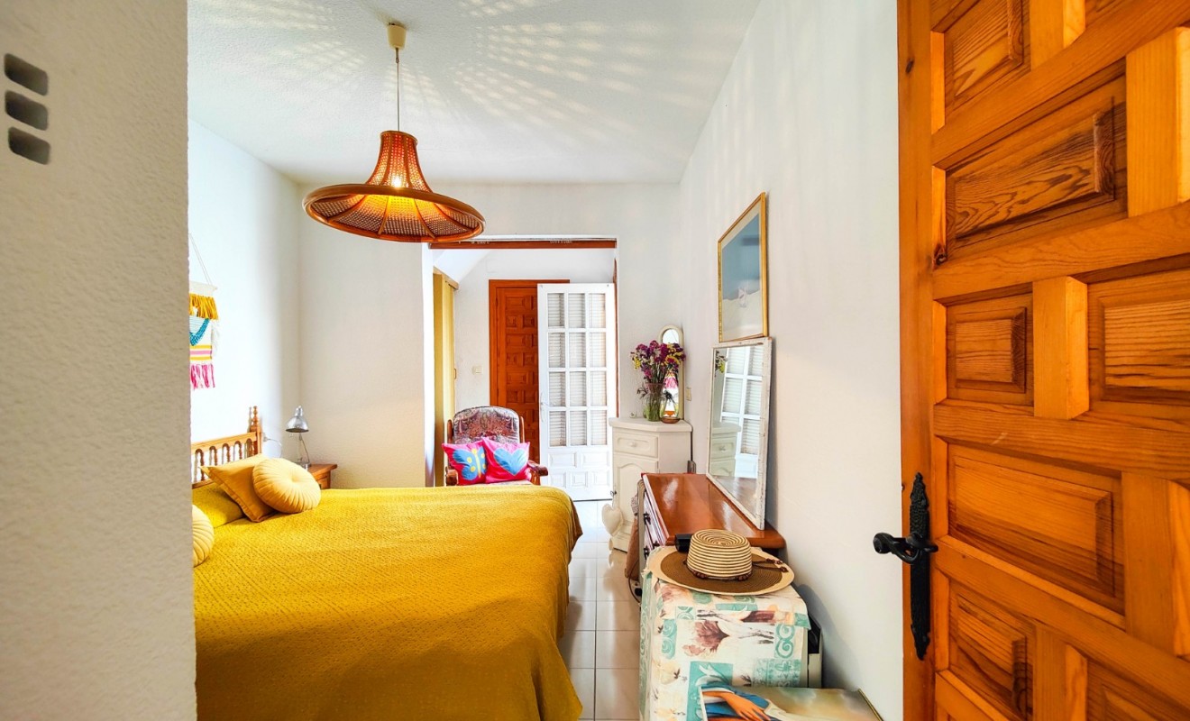 Wederverkoop - Herenhuis - Torrevieja - Nueva Torrevieja