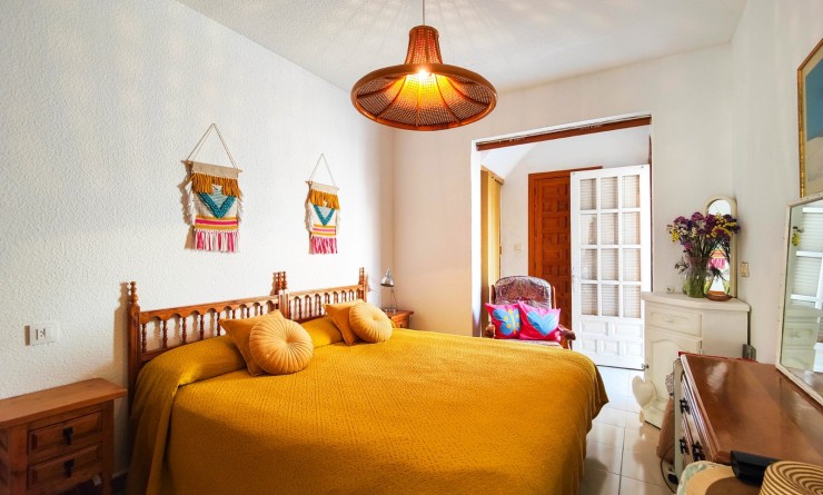 Wederverkoop - Herenhuis - Torrevieja - Nueva Torrevieja