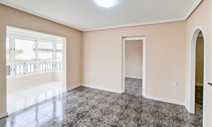 Sale - Bungalow - Orihuela Costa