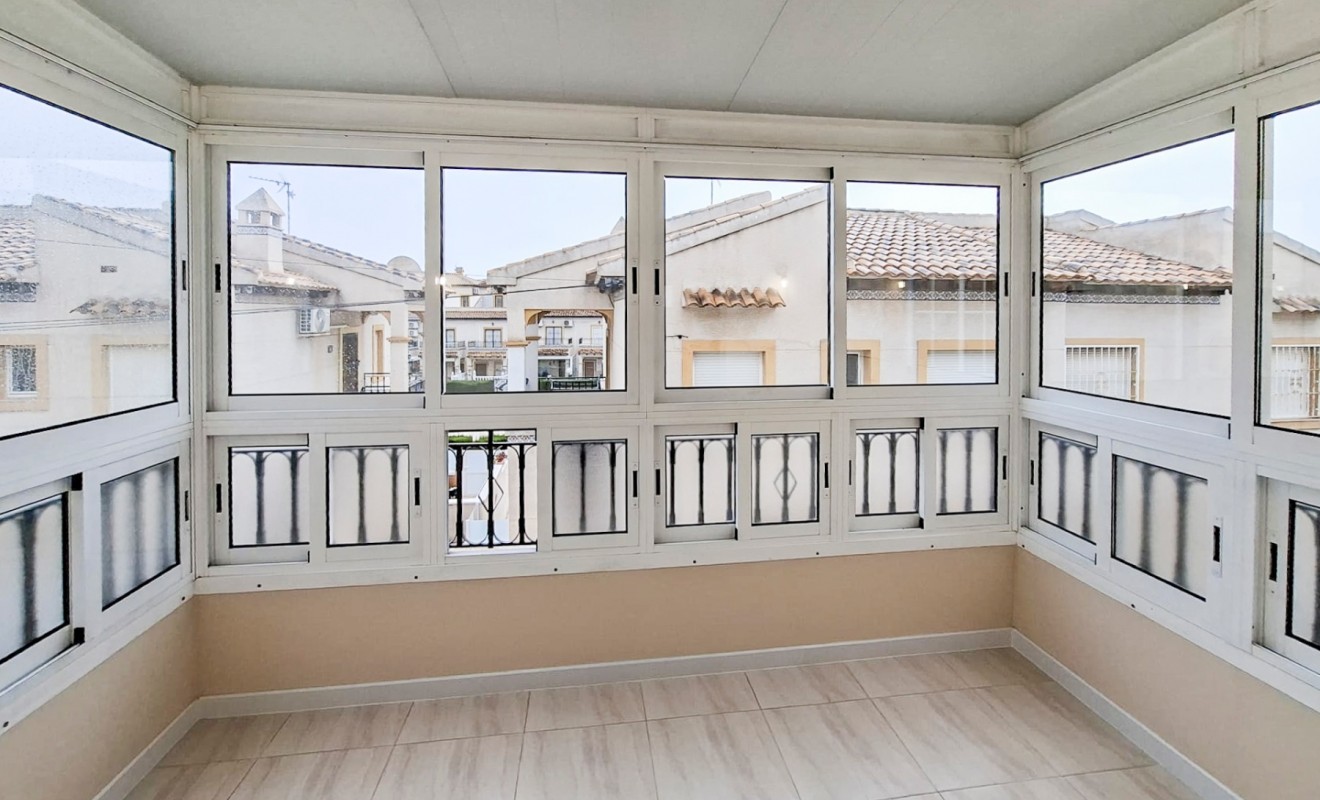 Sale - Bungalow - Orihuela Costa