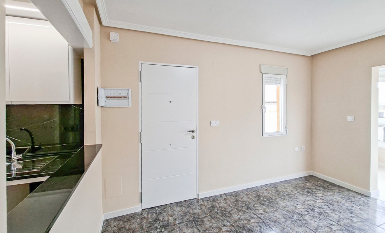 Sale - Bungalow - Orihuela Costa