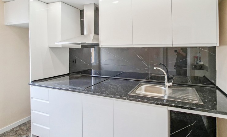Sale - Bungalow - Orihuela Costa