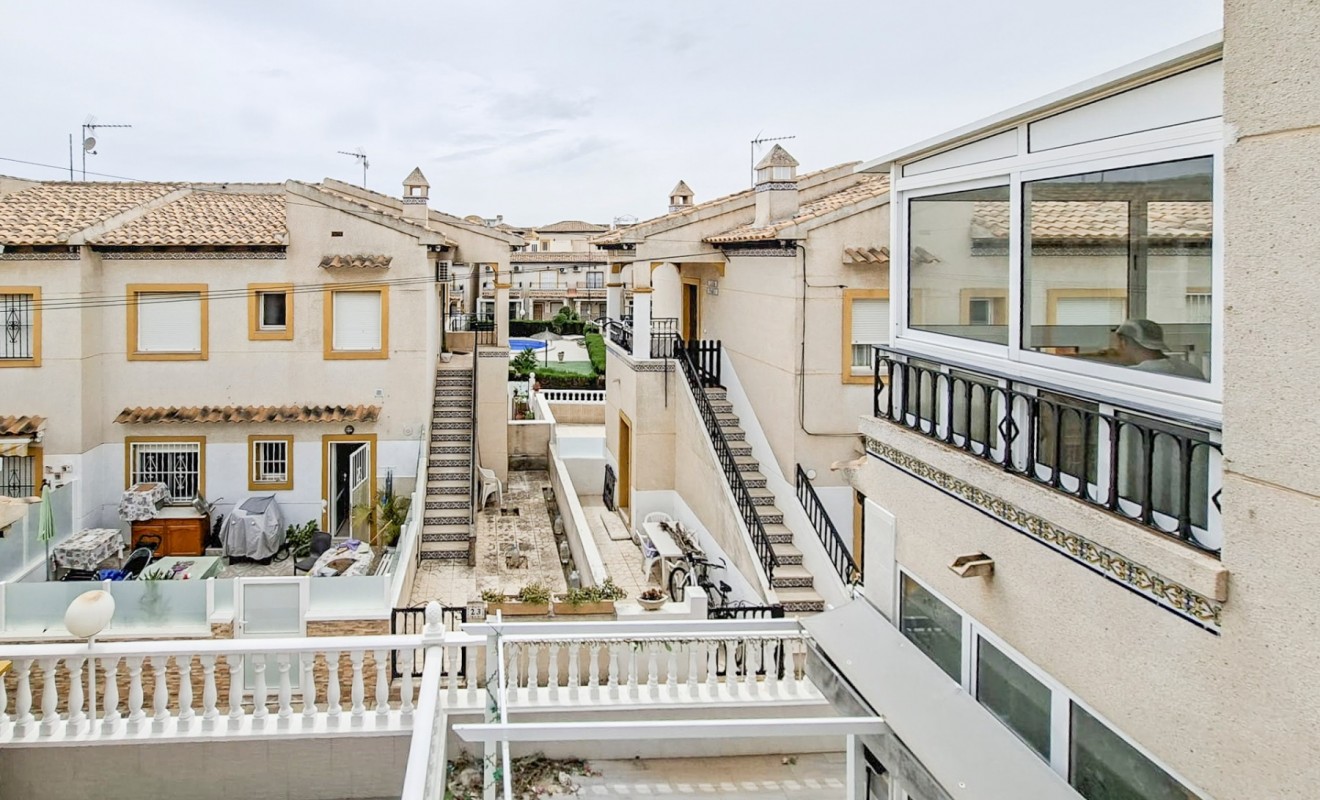Sale - Bungalow - Orihuela Costa