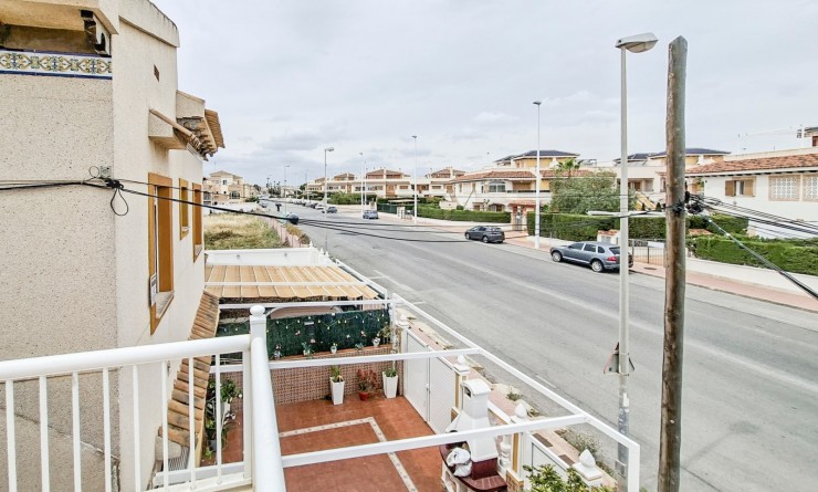 Sale - Bungalow - Orihuela Costa