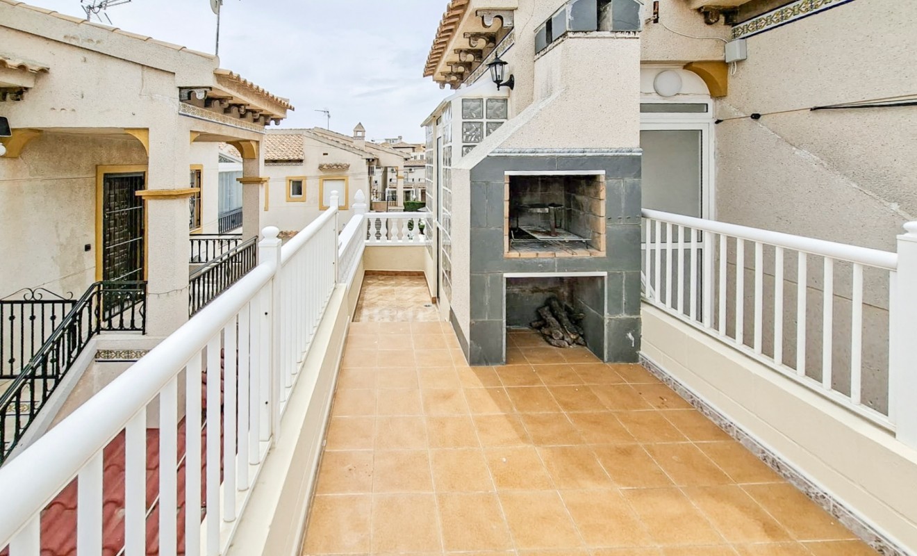 Sale - Bungalow - Orihuela Costa
