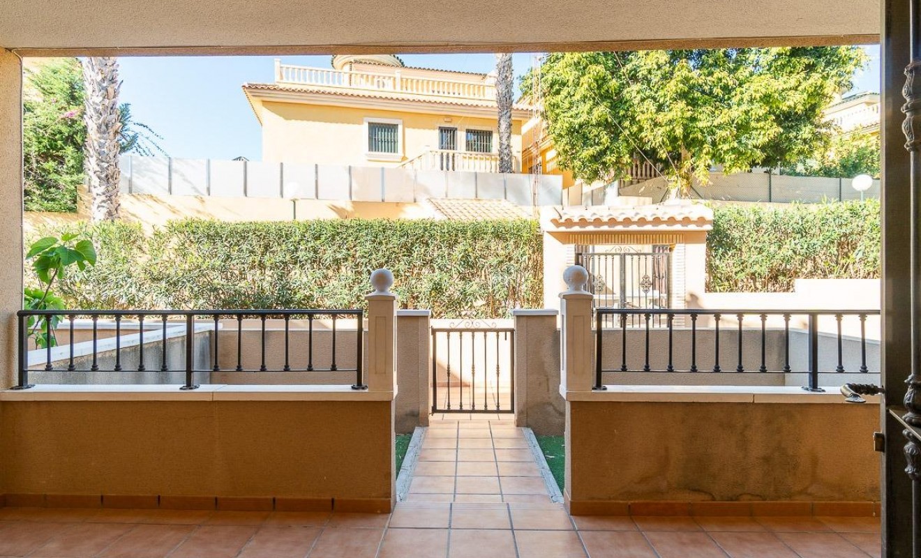 Wederverkoop - Bungalow - Orihuela Costa - Villamartín