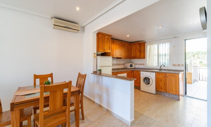 Wederverkoop - Bungalow - Orihuela Costa - Villamartín