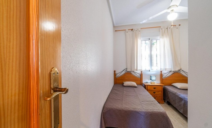 Wederverkoop - Bungalow - Orihuela Costa - Villamartín
