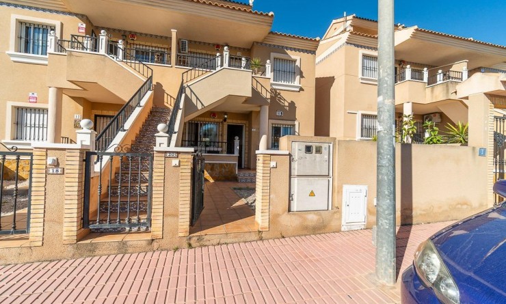 Wederverkoop - Bungalow - Orihuela Costa - Villamartín
