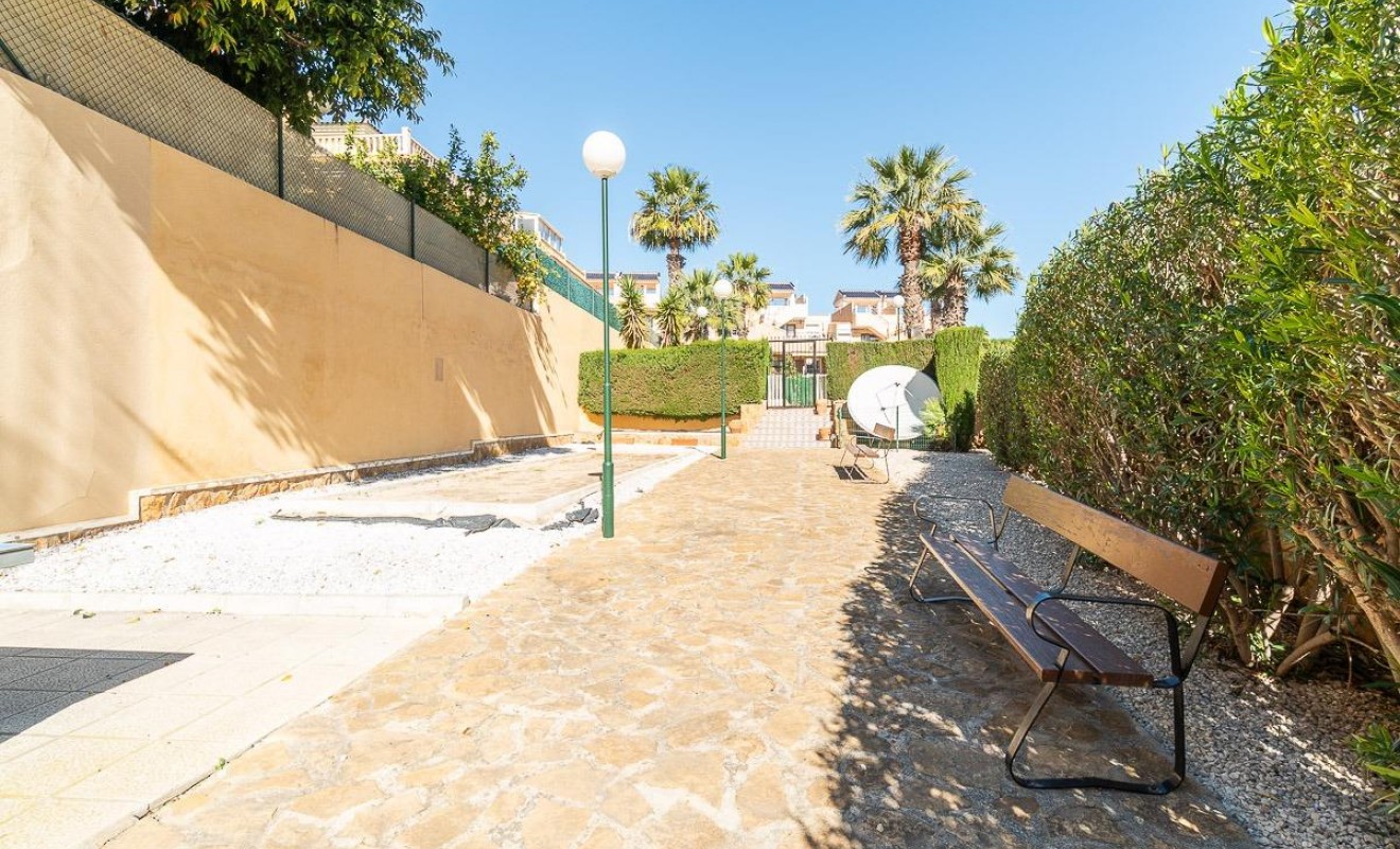 Wederverkoop - Bungalow - Orihuela Costa - Villamartín
