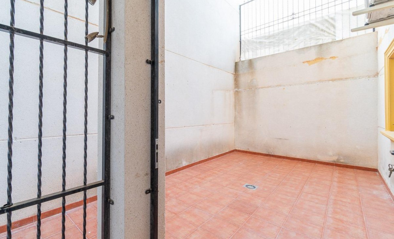 Sale - Ground Floor - Orihuela Costa - Lomas de Cabo Roig-Los Dolses