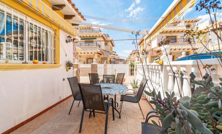 Wederverkoop - Rijwoning - Orihuela Costa - Playa Flamenca